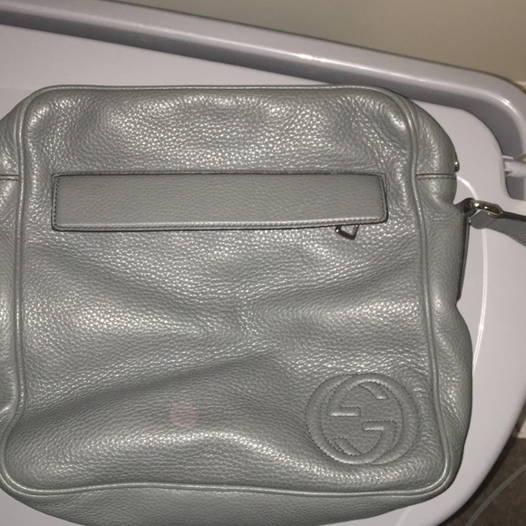 Grey Leather Gucci messenger bag - Picture 1 of 3